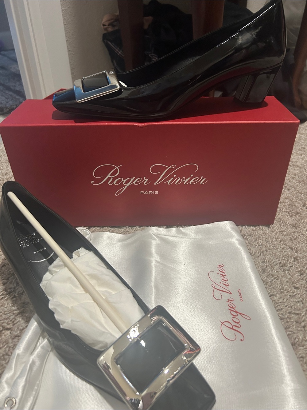 Roger Vivier Black Patent Leather Mid-Heel Pumps with Silver Buckle Accent